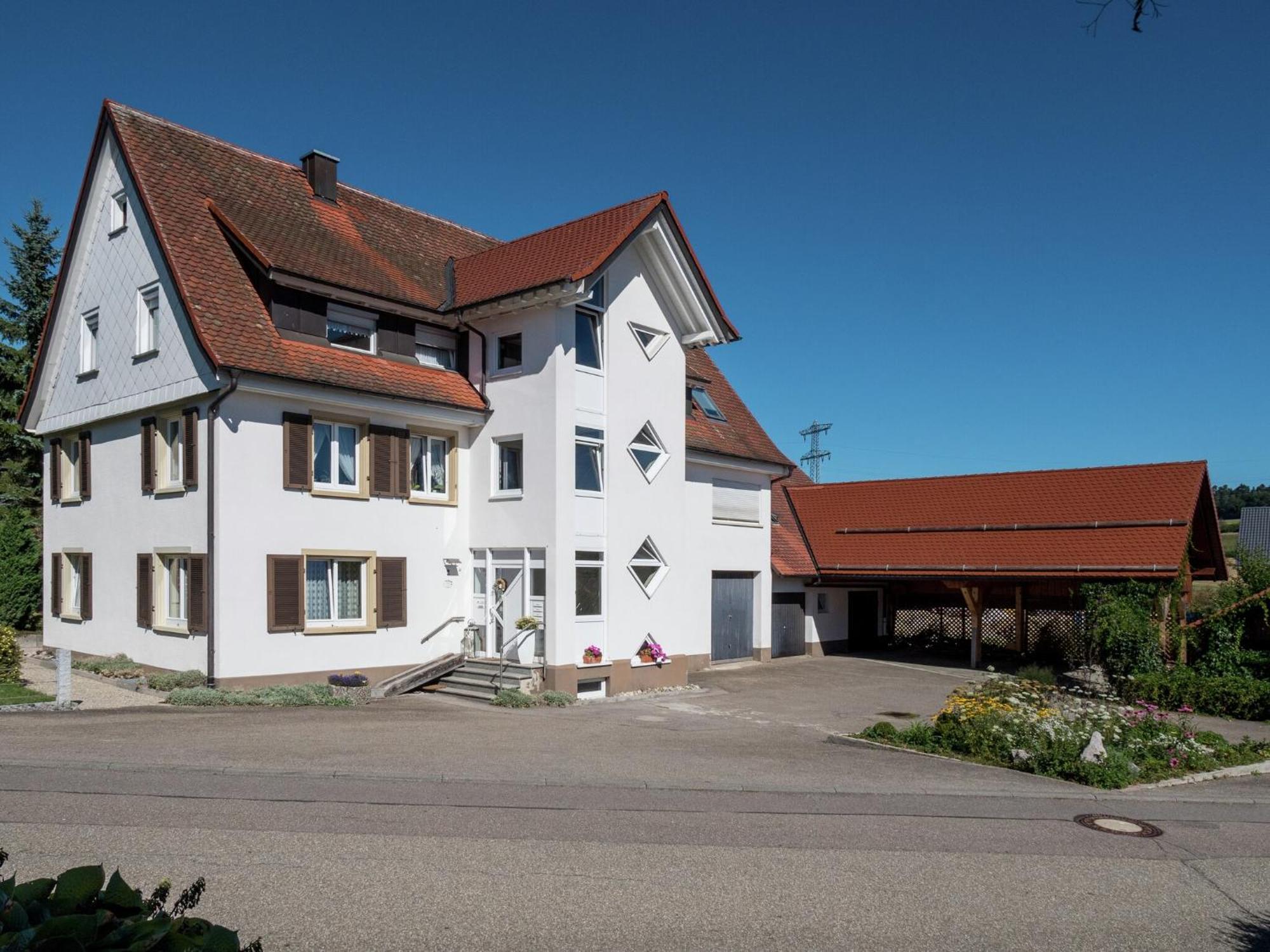 Cozy Apartment In Schwenningen With Garden Villingen-Schwenningen Zewnętrze zdjęcie